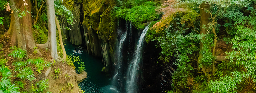 ～九州縦断４日間～高千穂峡・人吉・霧島神宮美しい神秘の世界を体感＆温泉宿に２泊でゆったり♪